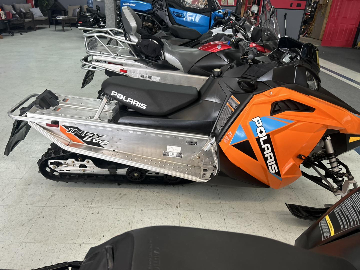 2022 Polaris Indy 550 EVO - Image 4