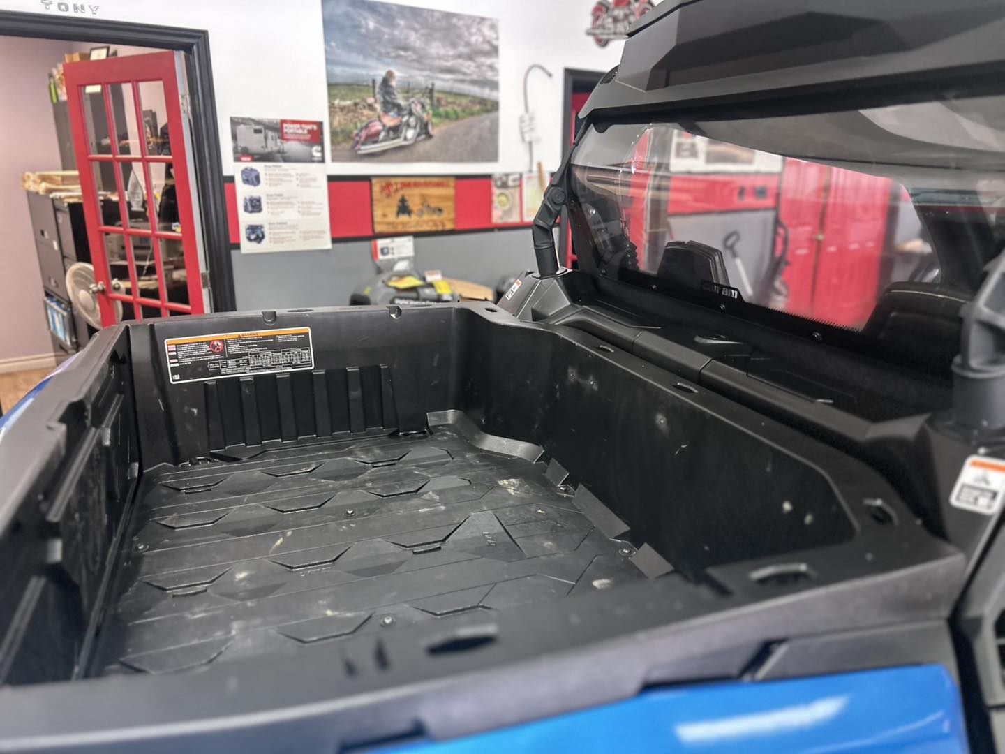 2023 Can-Am Commander 700 - Image 10