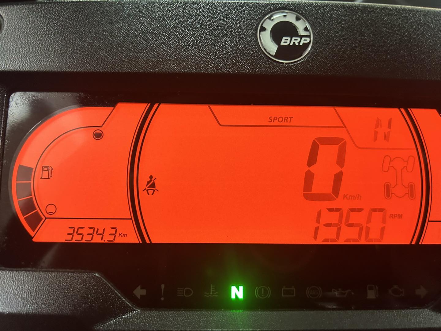 2023 Can-Am Commander 700 - Image 2