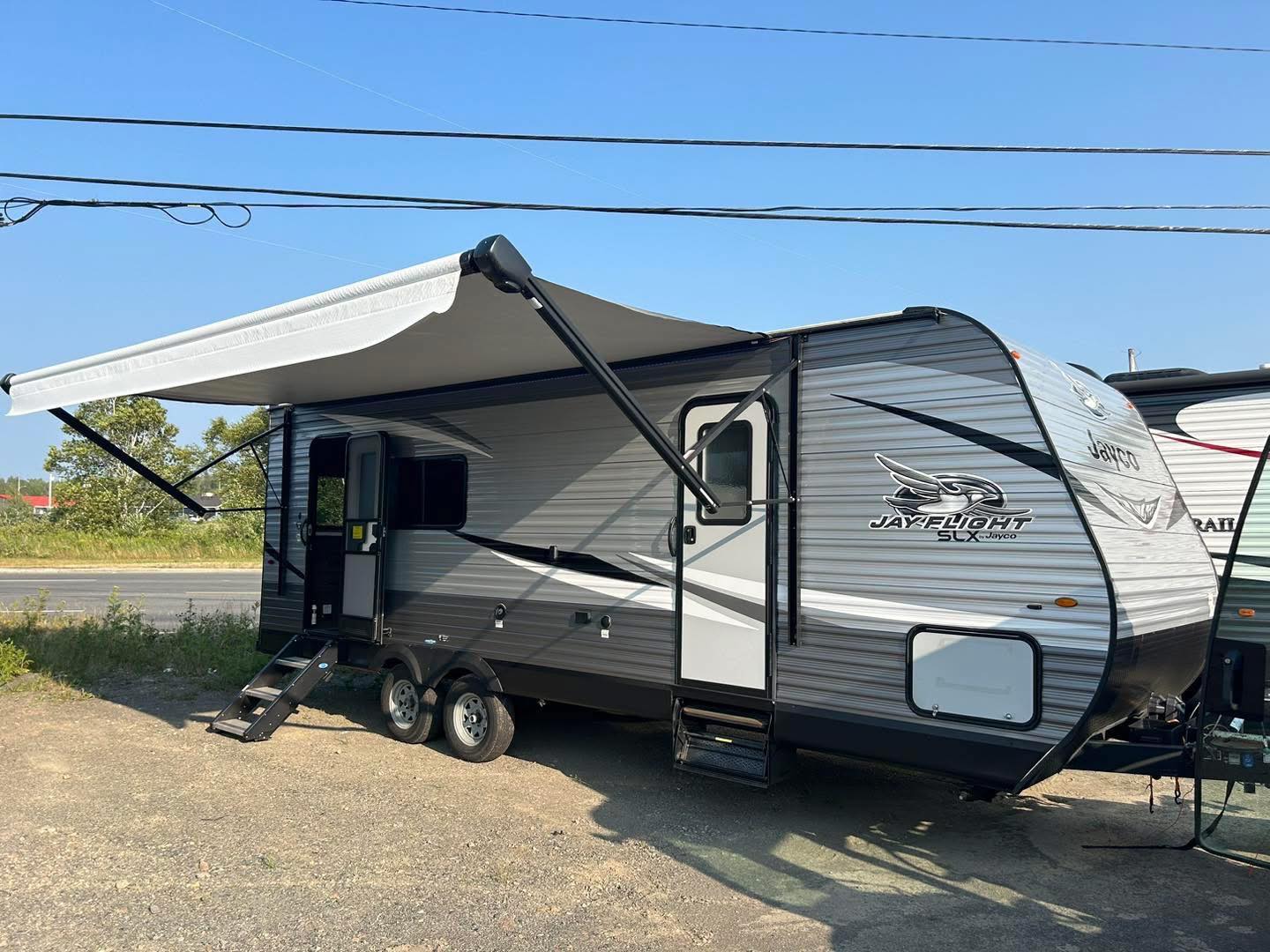 2020 Jayco 235RKS ( SALE PENDING) - Image 2