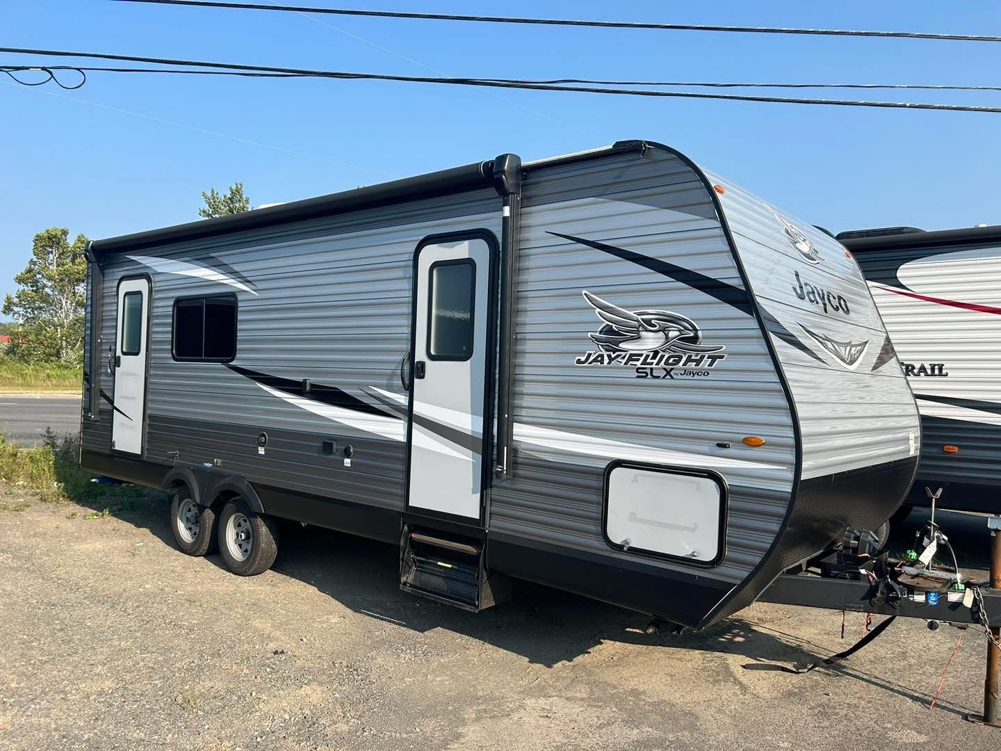 2020 Jayco 235RKS ( SALE PENDING) - Image 3