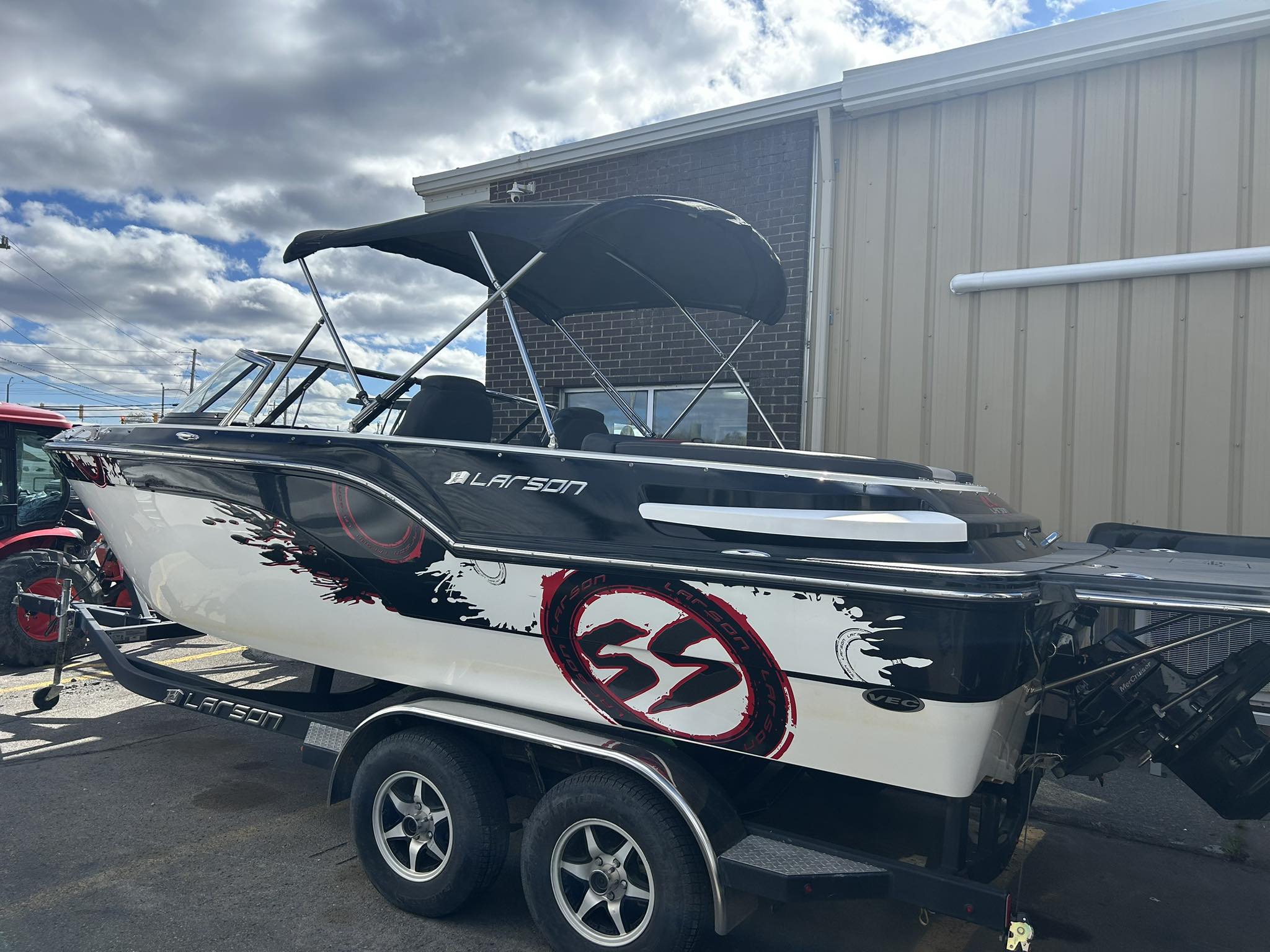 2014 Larson super sport 23 BOWRIDER - Image 23