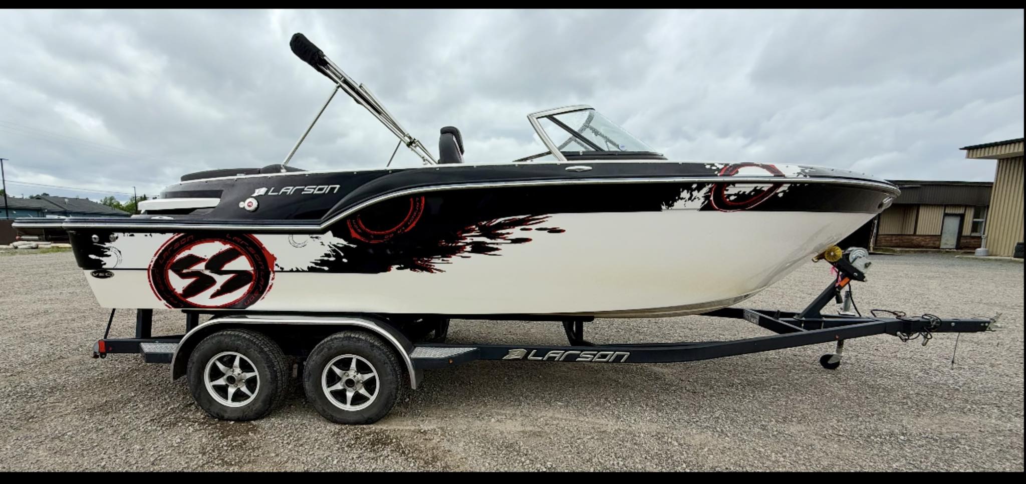 2014 Larson super sport 23 BOWRIDER - Image 24
