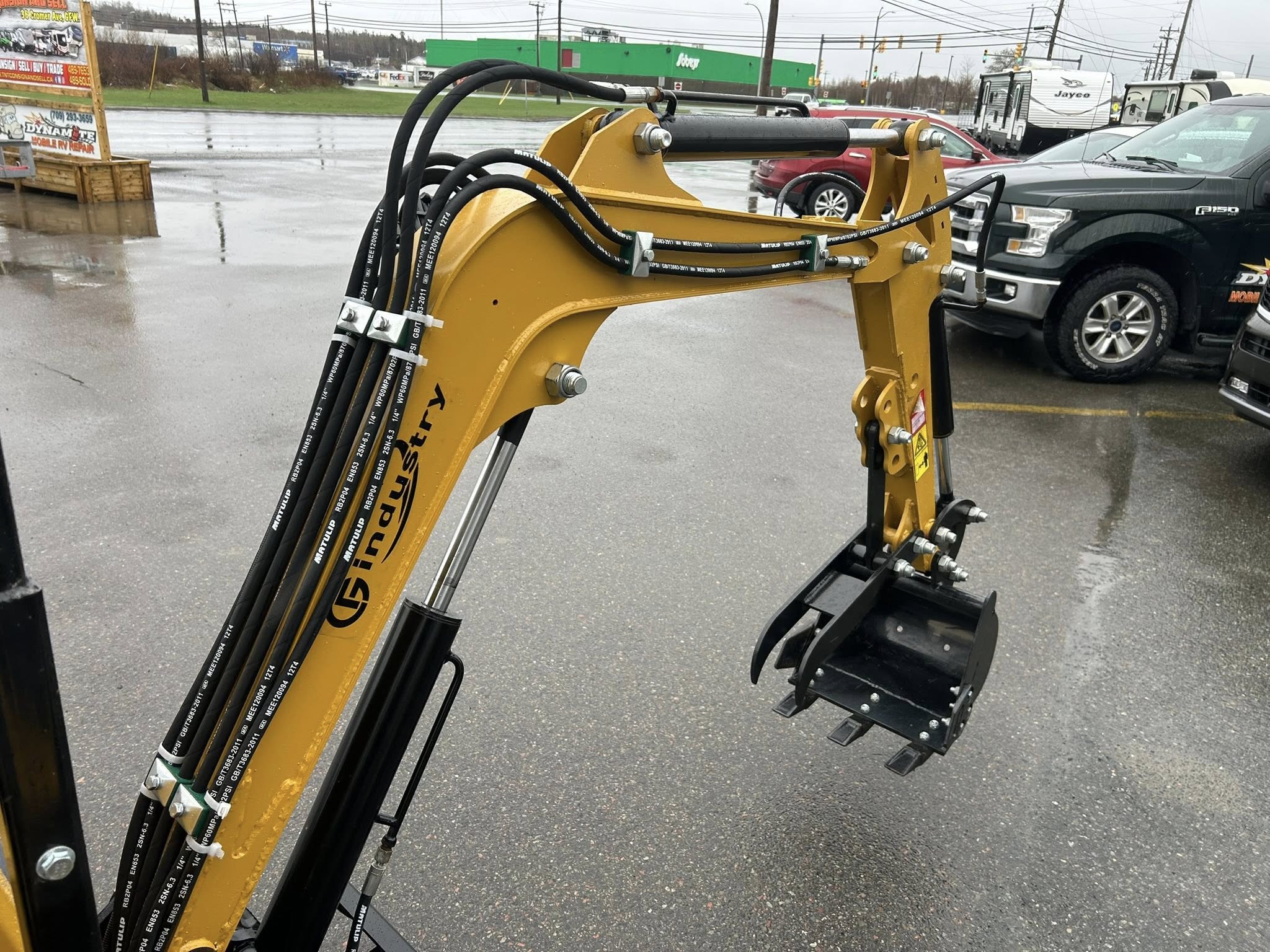 H12R AGT Mini Excavator - Image 3