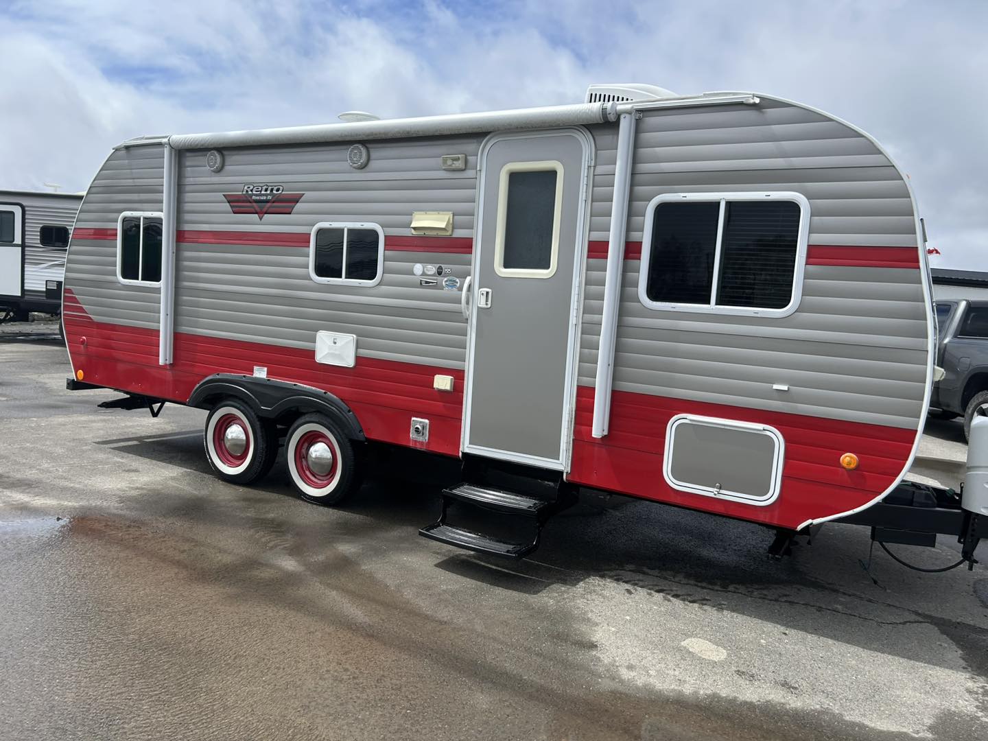 2018 retro trailer - Image 8