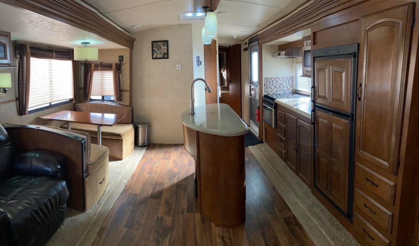2014 Salem Hemisphere 272RLIS - Image 13