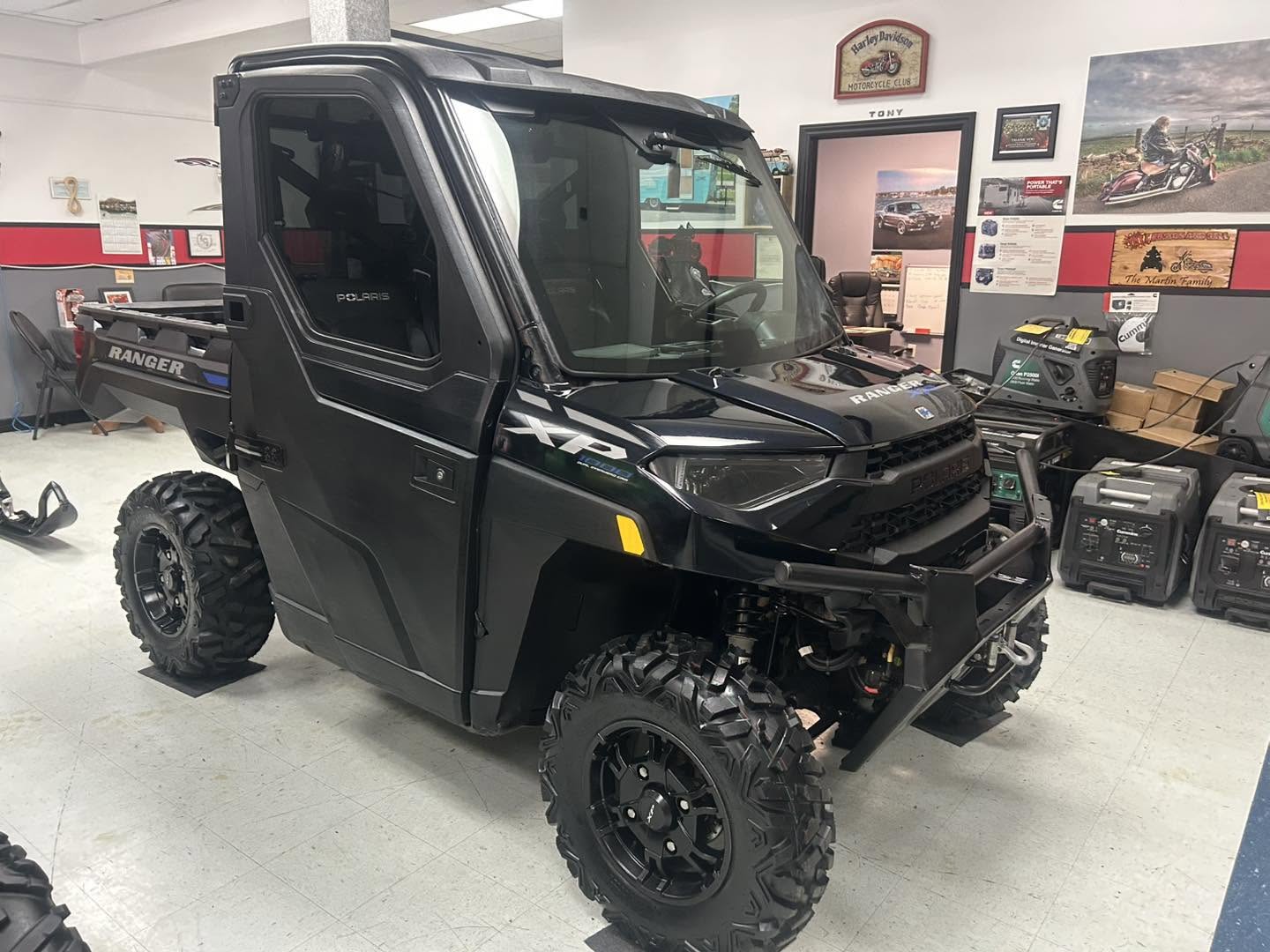 2023 Polaris Ranger XP 1000 double overhead cam - Image 4