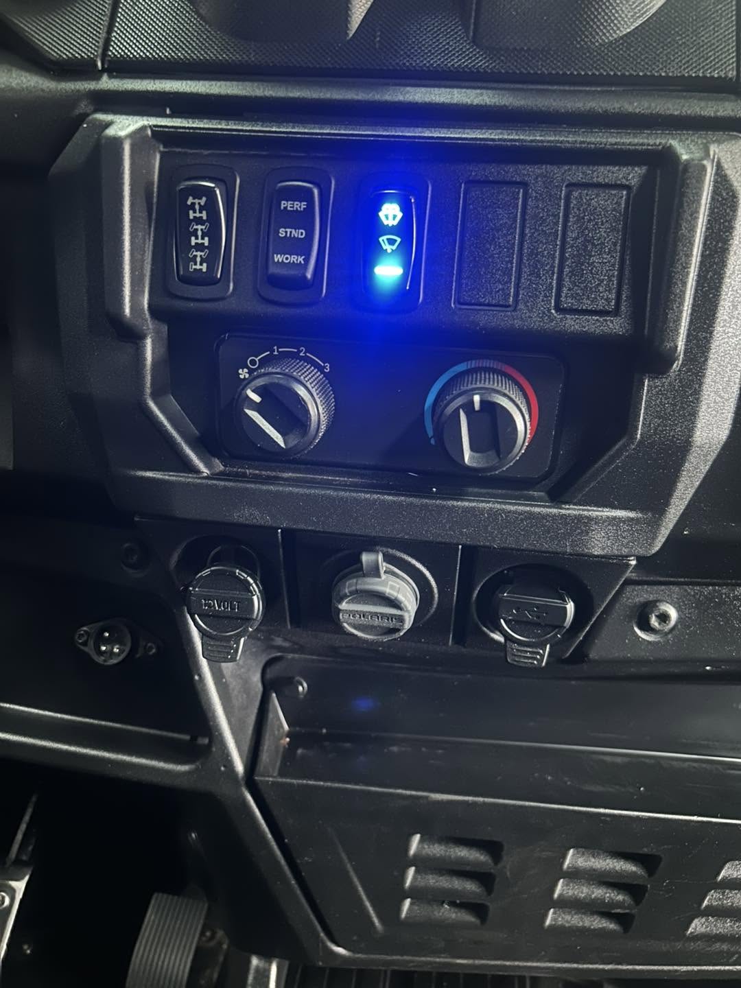 2023 Polaris Ranger XP 1000 double overhead cam - Image 8