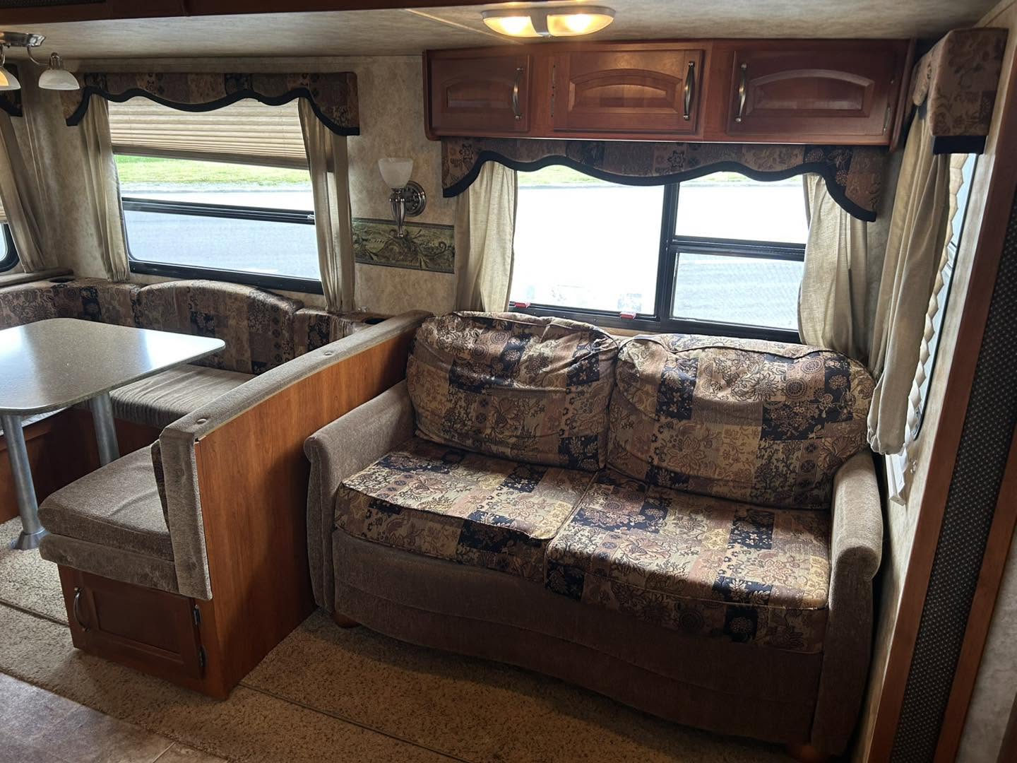 2011 Keystone Cougar 31SQB - Image 20