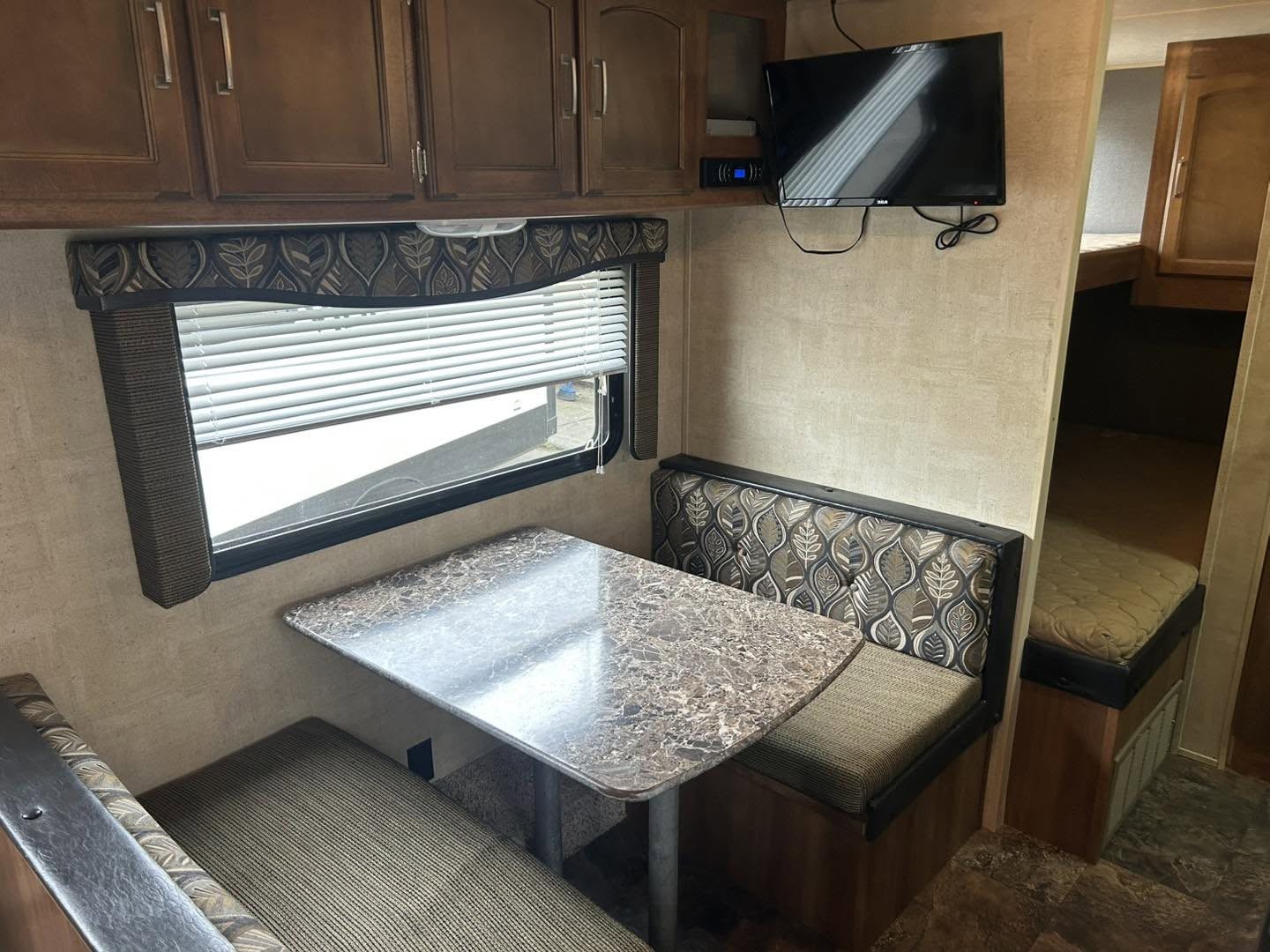 2015 Keystone Summerland 2600 - Image 10