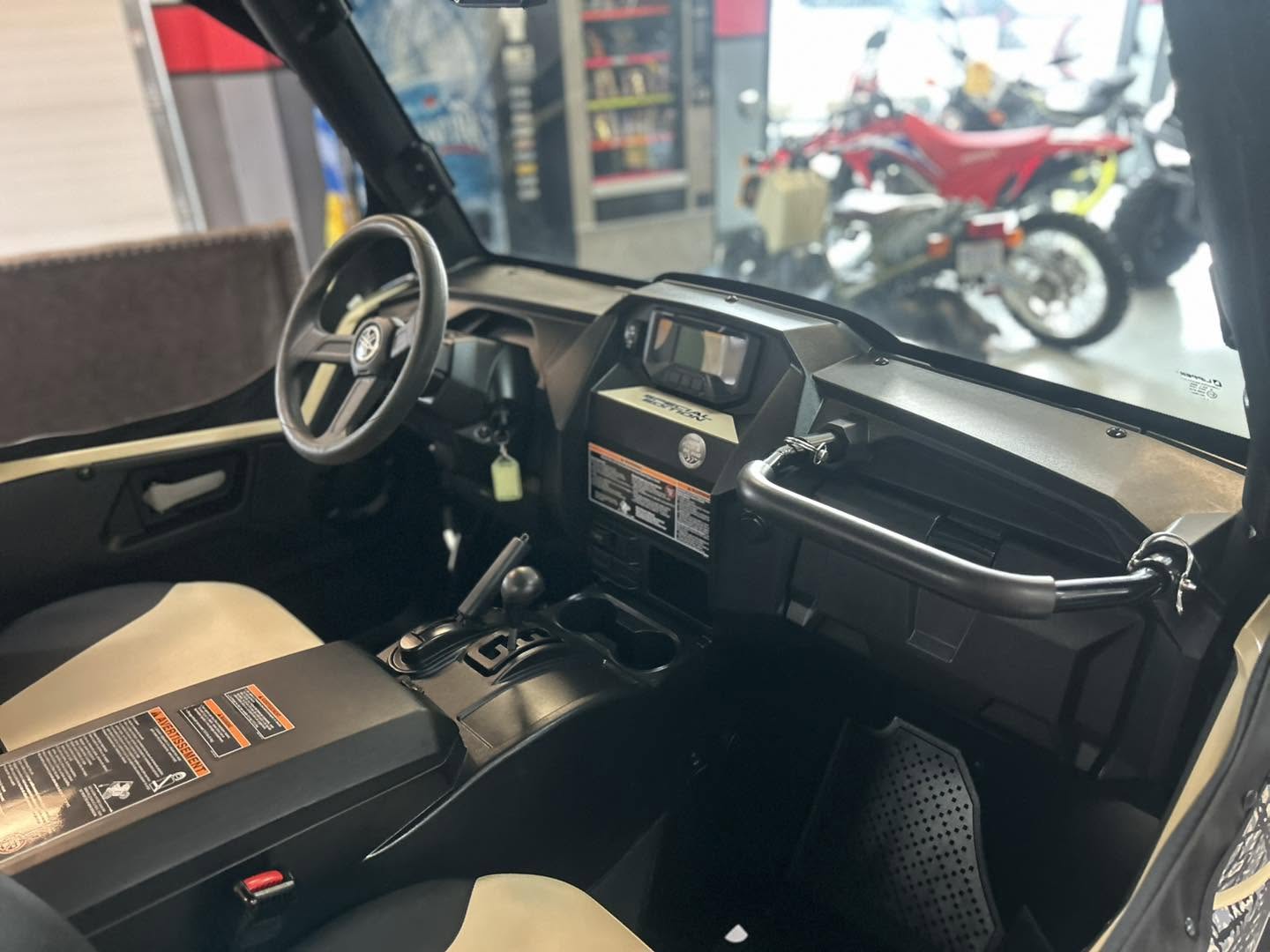 2023 Yamaha Wolverine X2 Special Edition - Image 13