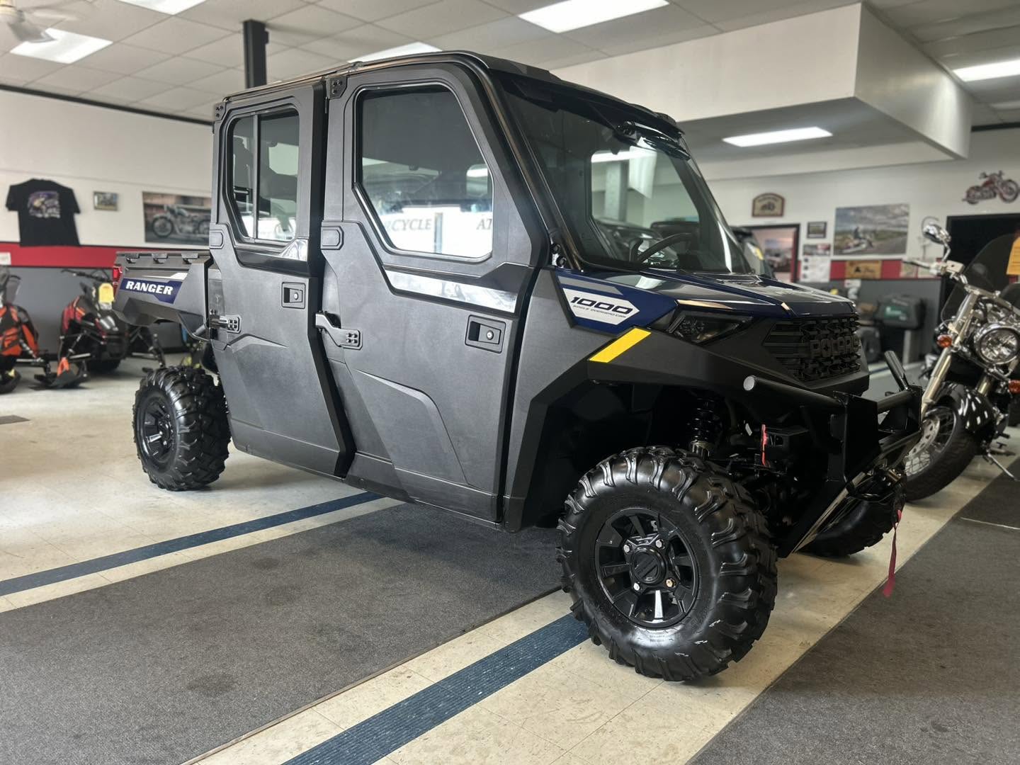 2023 Polaris Ranger 1000 Crew - Image 8