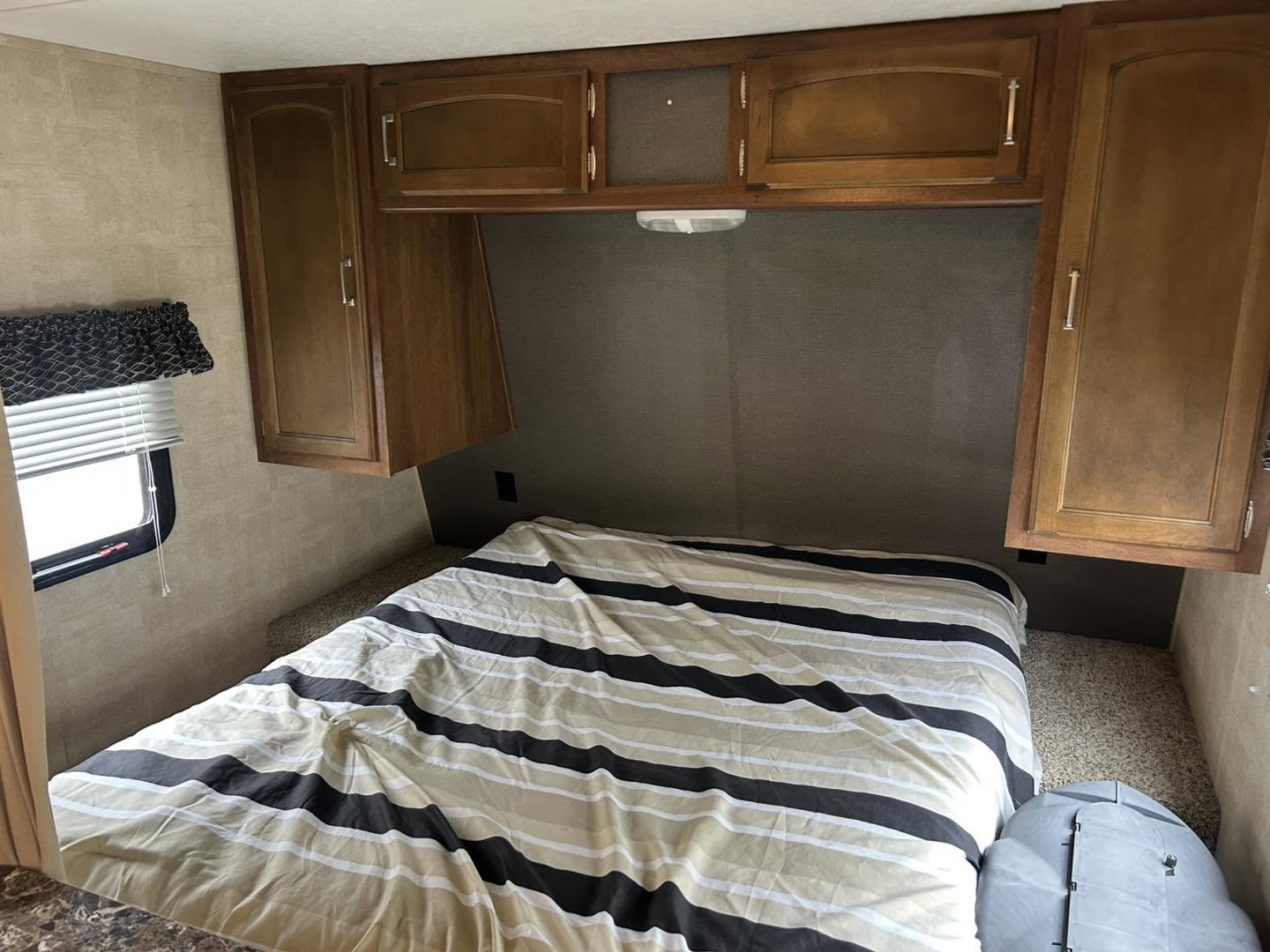 2015 Keystone Summerland 2600 - Image 8
