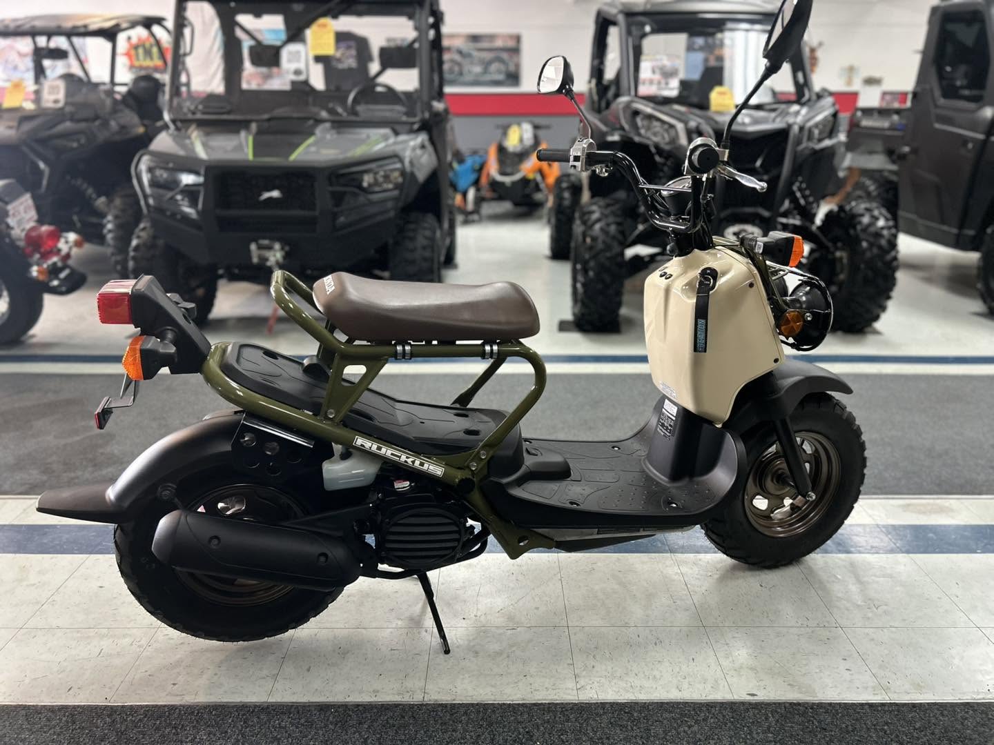2024 Honda Ruckus - Image 5