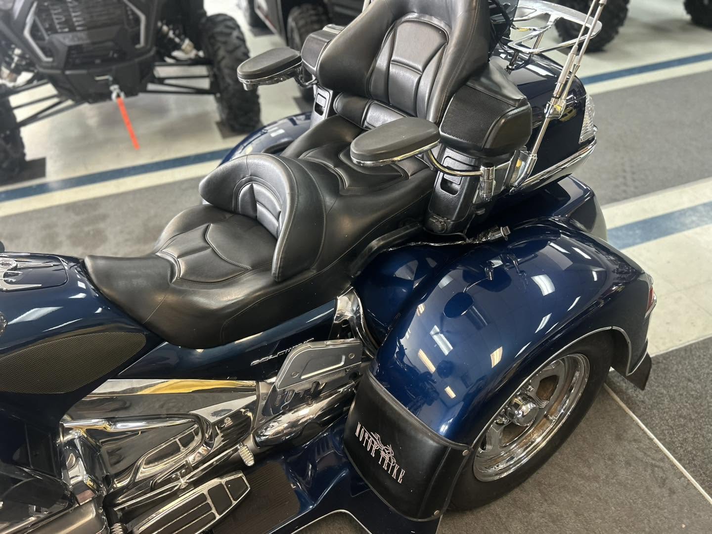 2007 1800 Gold Wing trike - Image 8