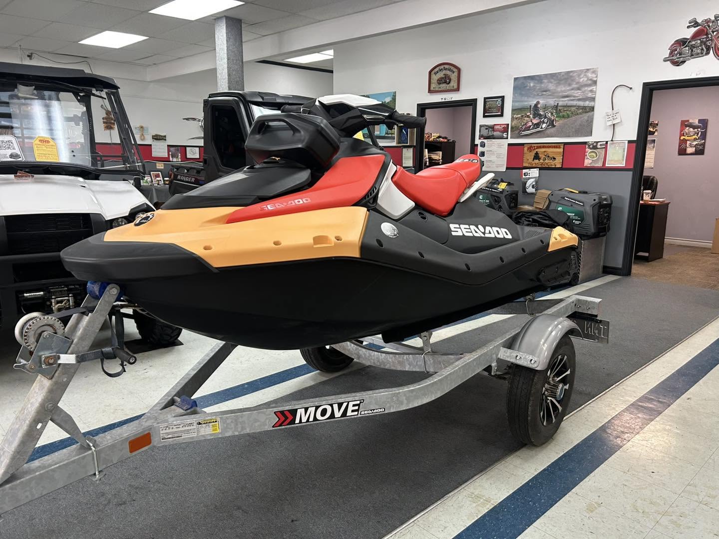 2025 Sea-Doo spark 900 (90Hp) PWC with a 2025 Karavan trailer - Image 10