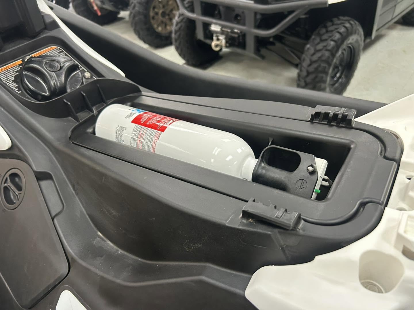 2025 Sea-Doo spark 900 (90Hp) PWC with a 2025 Karavan trailer - Image 6