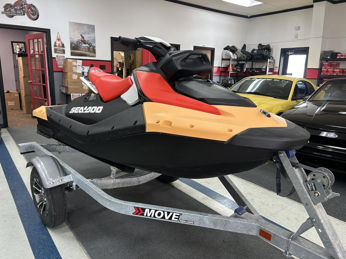 2025 Sea-Doo spark 900 (90Hp) PWC with a 2025 Karavan trailer - Image 9