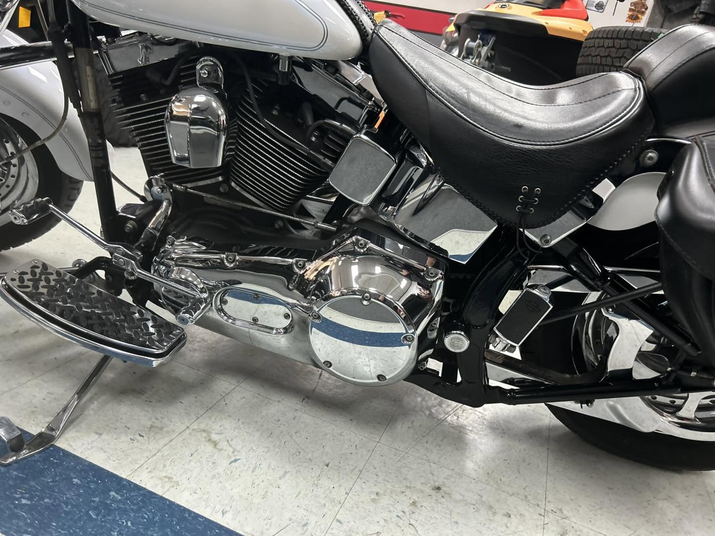 2004 Harley Davidson FATBOY full custom - Image 2