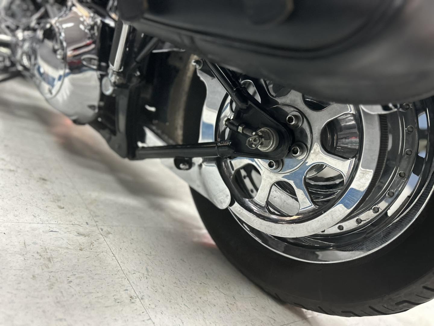 2004 Harley Davidson FATBOY full custom - Image 3