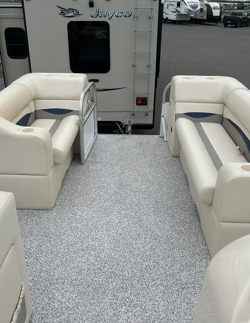 2027 PONDZOOM Pontoon Boat - Image 8